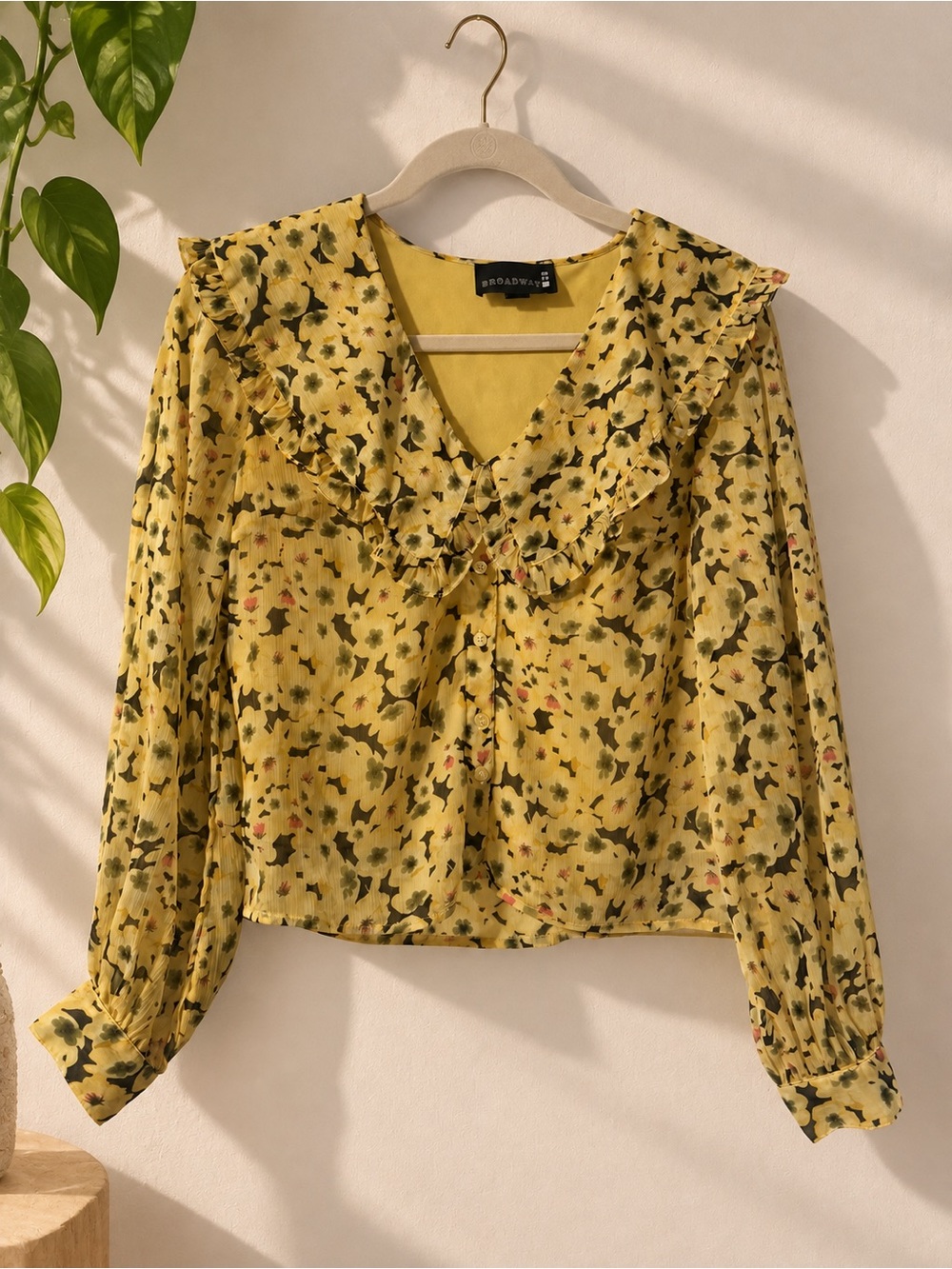 Broadway 38 Yellow Floral Ruffle Collar Blouse Sheer Long Sleeve M